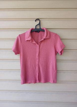 Женский топ с пуговицами