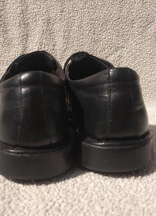 Брендовые кожаные туфли bugatti 7
