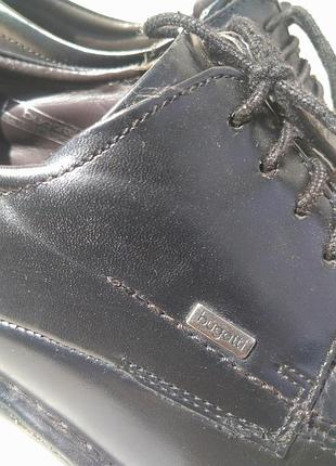 Брендовые кожаные туфли bugatti 6