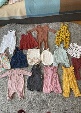 Лот фирменно летней одежды для девочки песочники сарафан