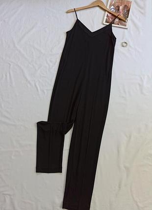 Брючный комбинезон на тонких бретелях/базовый