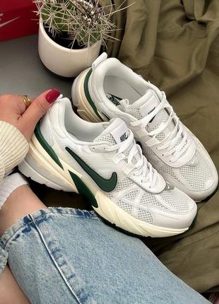 Кроссовки nike v2k runtek green