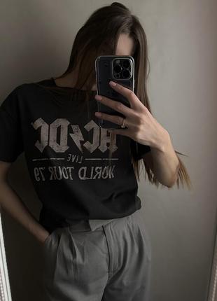 Женская футболка acdc h&m