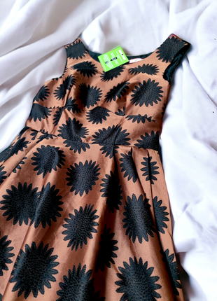 Нарядное платье с пышной юбкой joe browns italy вышивка этикетка2 фото