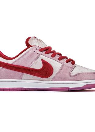 Nike sb dunk low х strangelove skateboards