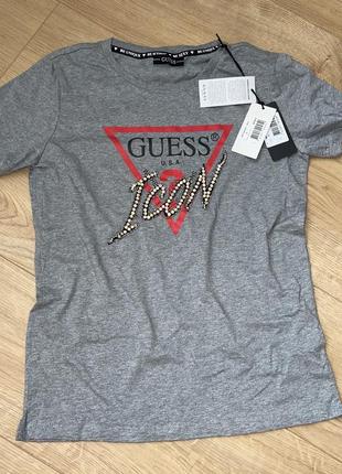 Оригинальная футболка guess с кристаллами новая коллекция