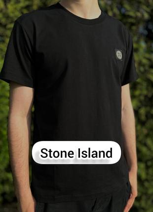 Топові футболки stone island