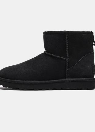 Оберіть стильні чоботи ugg ultra mini black