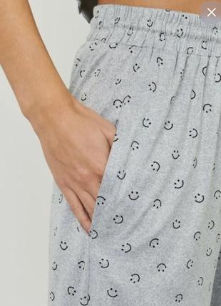 Женская молодежная пижама - футболка + штаны4 фото