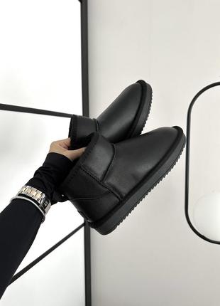 Зимние женские ботинки ugg ultra mini black leather 💙