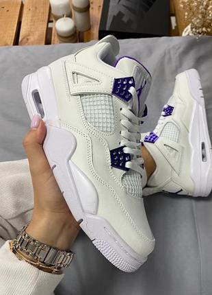 Стильні кросівки nike jordan 4 retro metallic purple