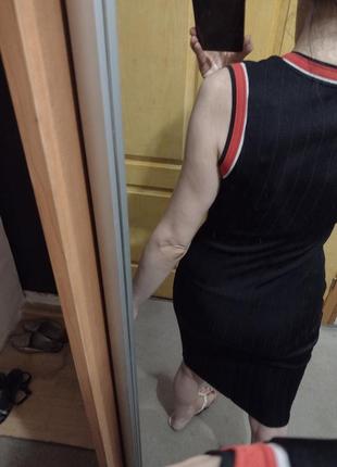 43туніка270923// zara-special-t-w&b-collection красное черное облегающее платье с сетчатым вырезом3 фото