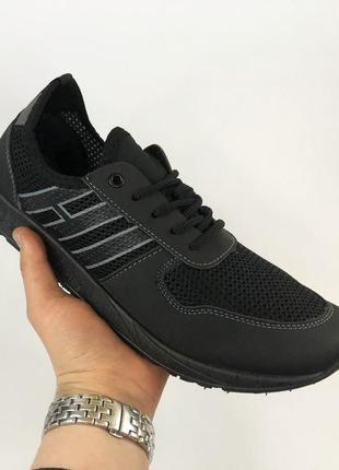 Чоловічі кросівки літо чорний 45 розмір. кросівки сітка сіточка чоловічі. колір: чорний5 фото