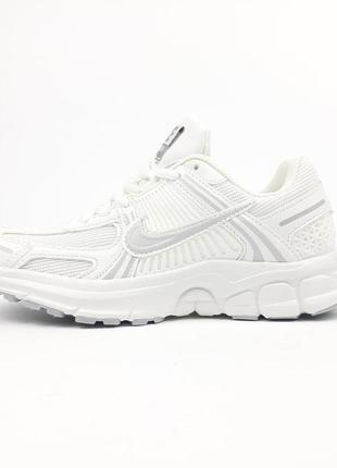 Nike vomero 5 білі з сірим