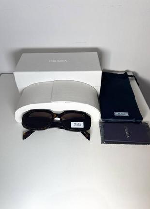 Сонцезахисні окуляри prada pr 17ws 2au8c1 tortoise plastic rectangle sunglasses brown lens6 фото