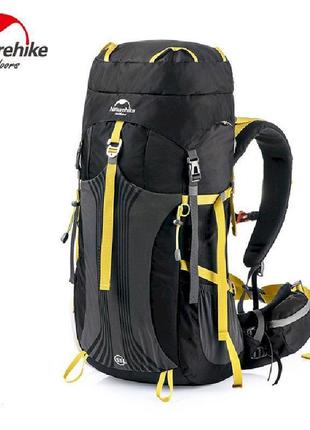 Туристичний рюкзак від naturehike nh16y020-q, об'єм 55 л, чорного кольору.