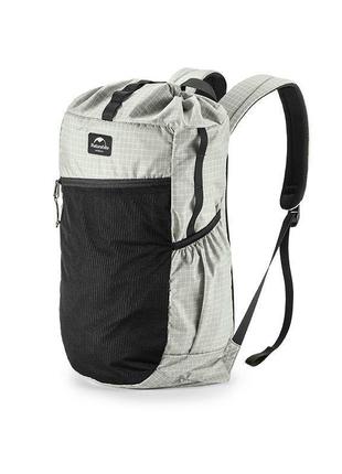 Туристичний рюкзак від naturehike nh20bb206, об'єм 20 л, світло-сірого кольору.