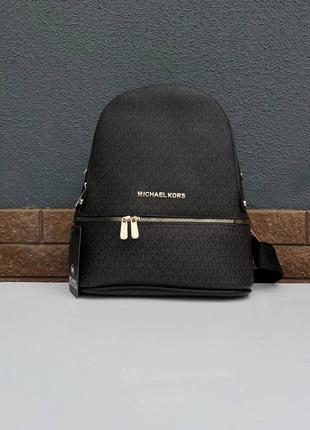 Рюкзак в стилі michael kors