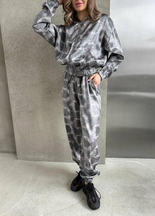 Женский летний брючный костюм-двойка  кофта и брюки из шелка размеры норма