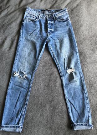 Джинси mom