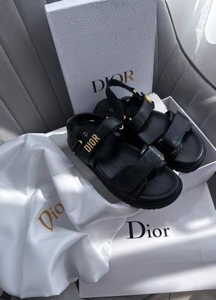 Кожаные сандалии в стиле christian dior