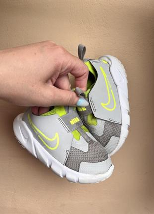 Nike flex runner 22-23р( 14,5см)