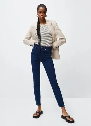 Синие джинсы скинни с высокой посадкой mango зауженные джинсы high rise skinny jeans