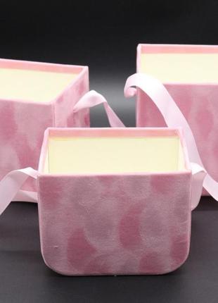Коробки для цветов бархатные флористические  цвет розовый. 3шт/комплект. 17х12х13см