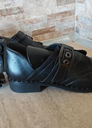 Darini оригинальные черные кожаные туфли лоферы монки, пряжка, ремешки, весна/осень5 фото