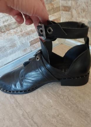 Darini оригинальные черные кожаные туфли лоферы монки, пряжка, ремешки, весна/осень7 фото
