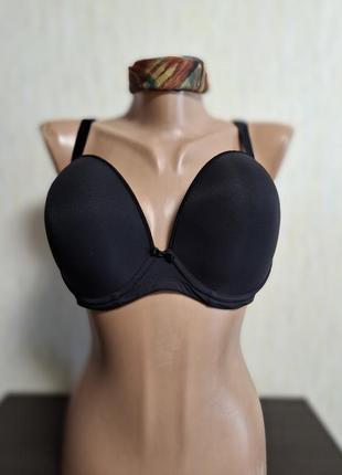 Роскошный бюстгальтер wonderbra