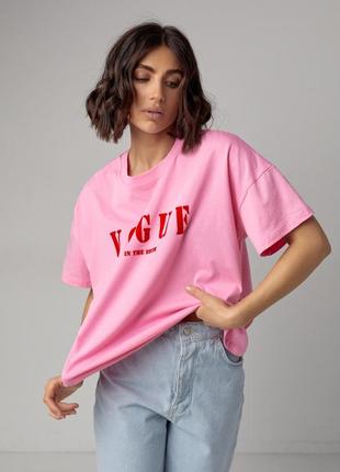 Женская футболка oversize с надписью vogue4 фото