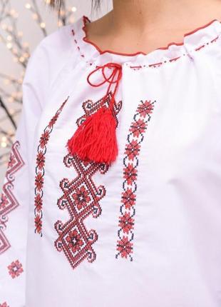 Вышитая блуза для девочки с красной вышивкой, 140-170, новая