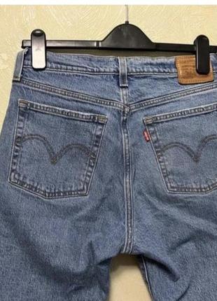 Джинсы levis