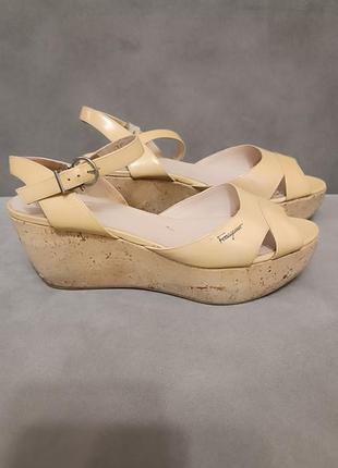 Босоніжки salvatore 35mm ferragamo dark brown shoe cream item