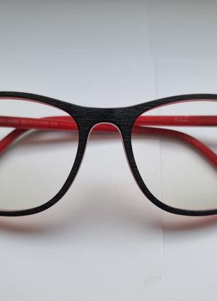 Стильные очки с прозрачными линзами1 фото