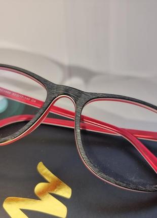 Стильные очки с прозрачными линзами5 фото