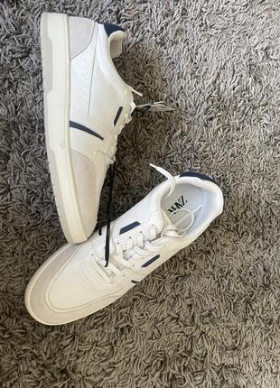 Мужские кроссовки zara