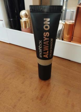 Smashbox always on cream shadow
taupe тени сешбокс тауп