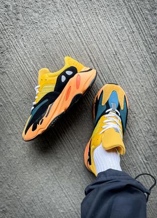 Женские кроссовки adidas yeezy boost 700 sun 36-37-38-39-405 фото