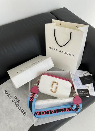 Жіноча сумка в стилі marc jacobs the snapshot white/pink.