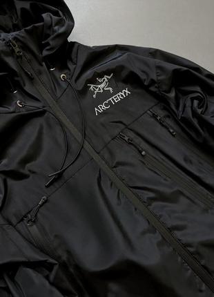 🔝 ветровка arcteryx черного цвета