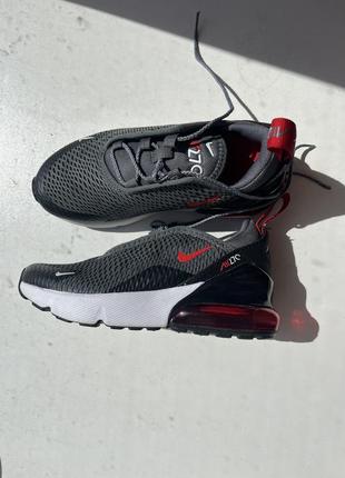 Детские кроссовки nike для мальчика 27, 5 в сеточку air max 270 pps'iron grey university red'