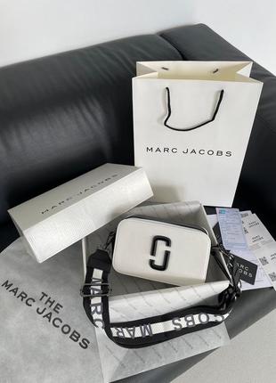 Женская сумка в стиле marc jacobs the snapsot white/black.4 фото