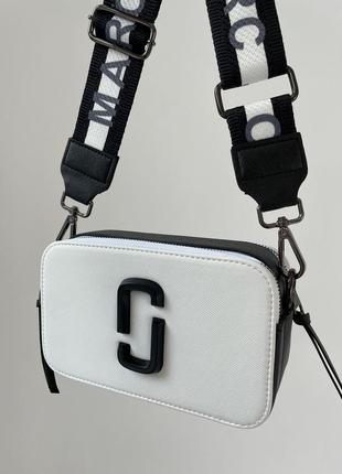 Женская сумка в стиле marc jacobs the snapsot white/black.7 фото