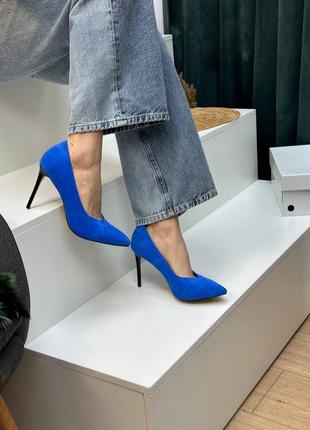 Класичні стильні туфлі човники з замшу кольору електрик сині