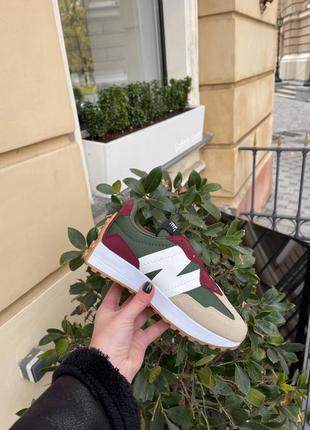 Женские замшевые кроссовки new balance 327 khaki maroon