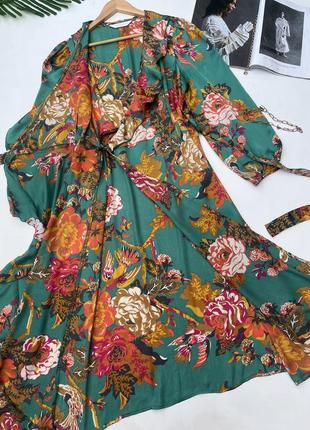 Длинное атласное платье на запах. шелковое платье халат цветочный принт7 фото