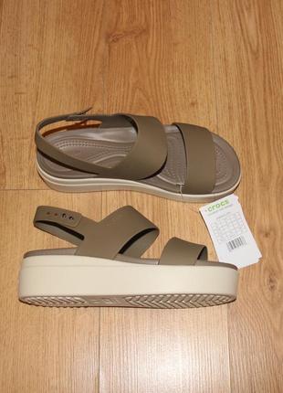 Жіночі босоніжки crocs brooklyn low wedge w7, w8, w9, w10 оригінал