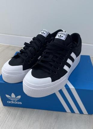 Adidas nizza platform